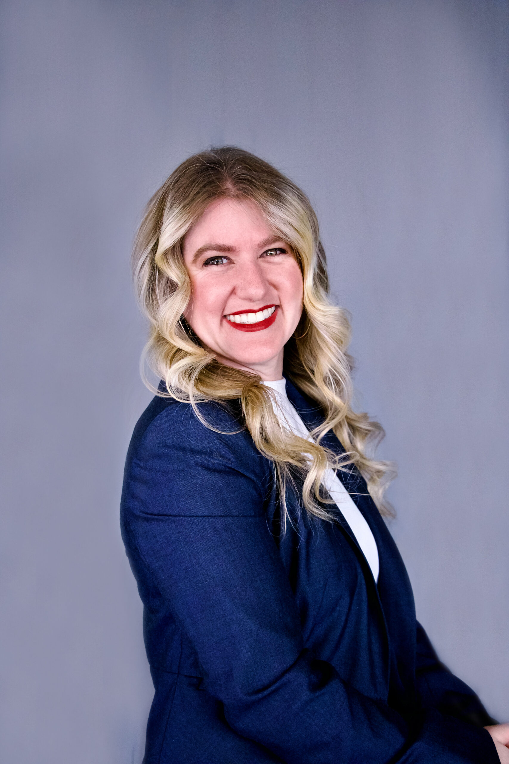 Carrie_Headshot_1_IMG_1275