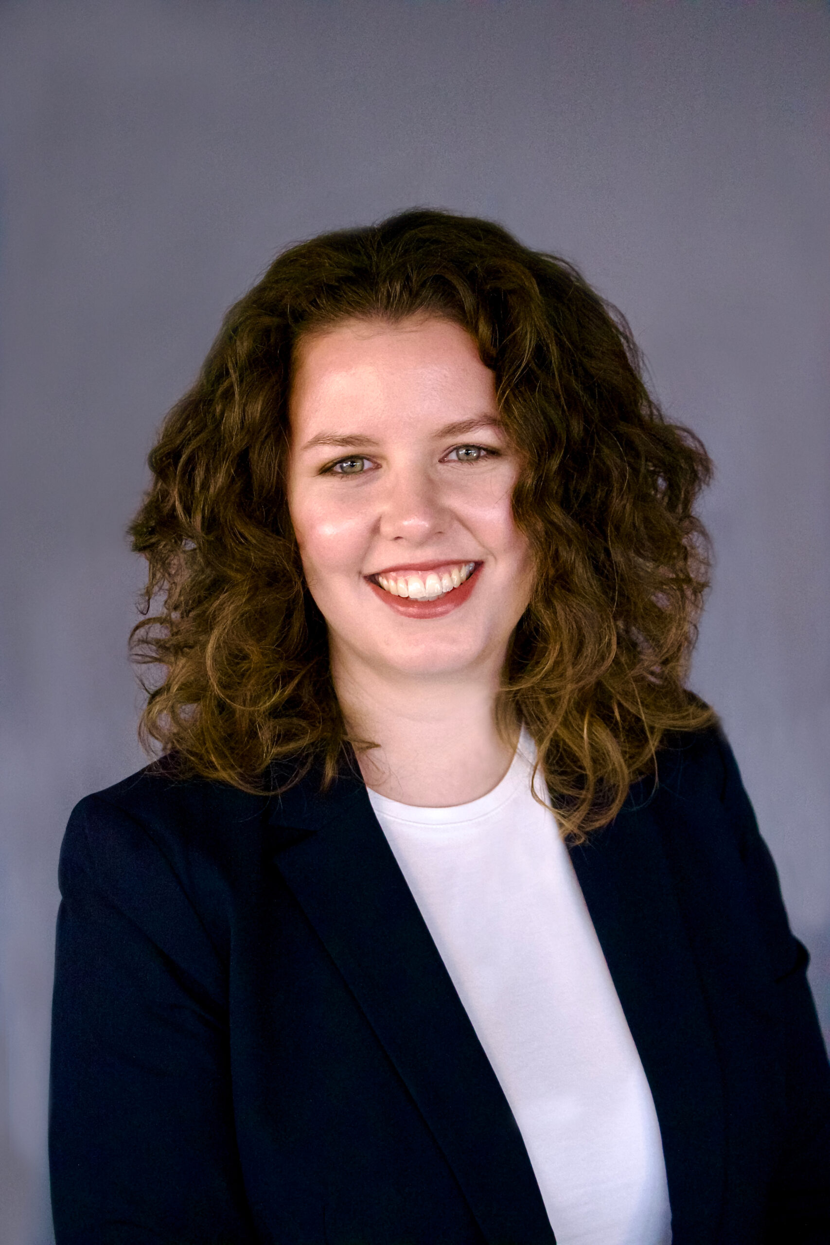 Teresa_Headshot_1_IMG_1347